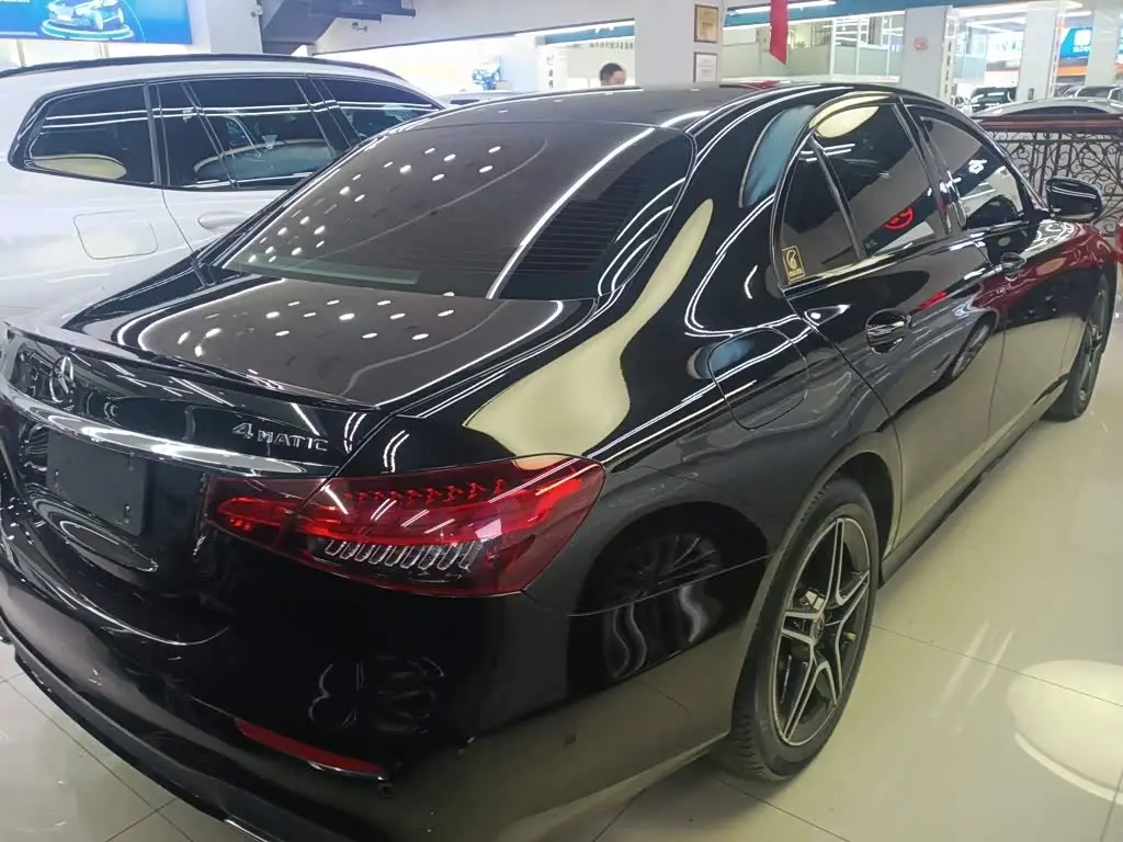 Mercedes-Benz E-Class 2023 — Фото 5/20