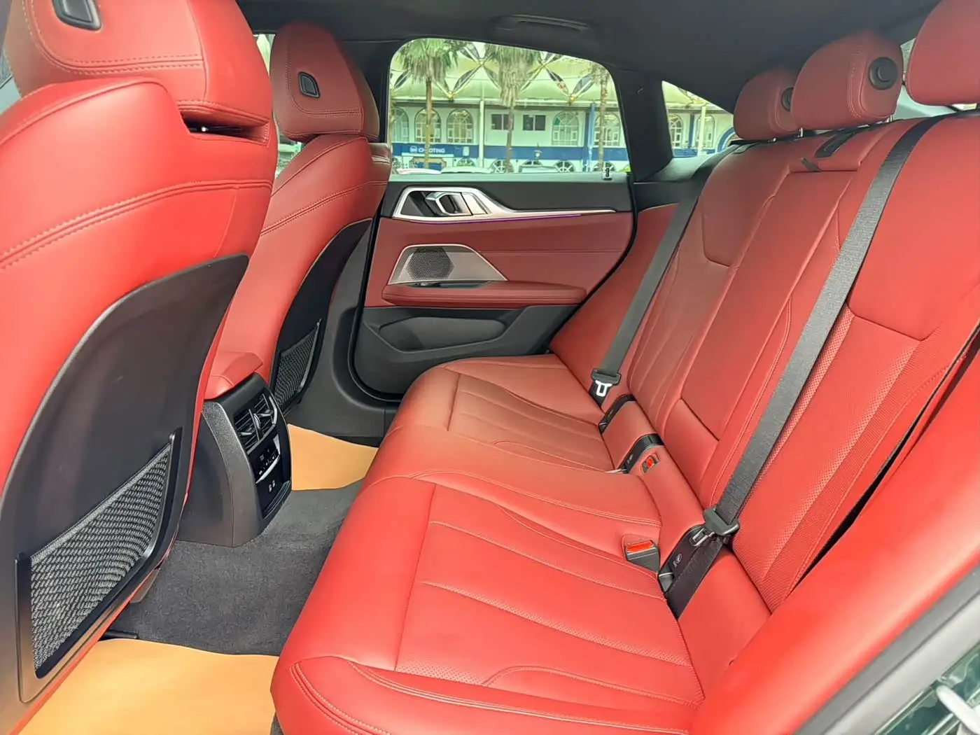 BMW 4 Series 2022 — Photo 13/19
