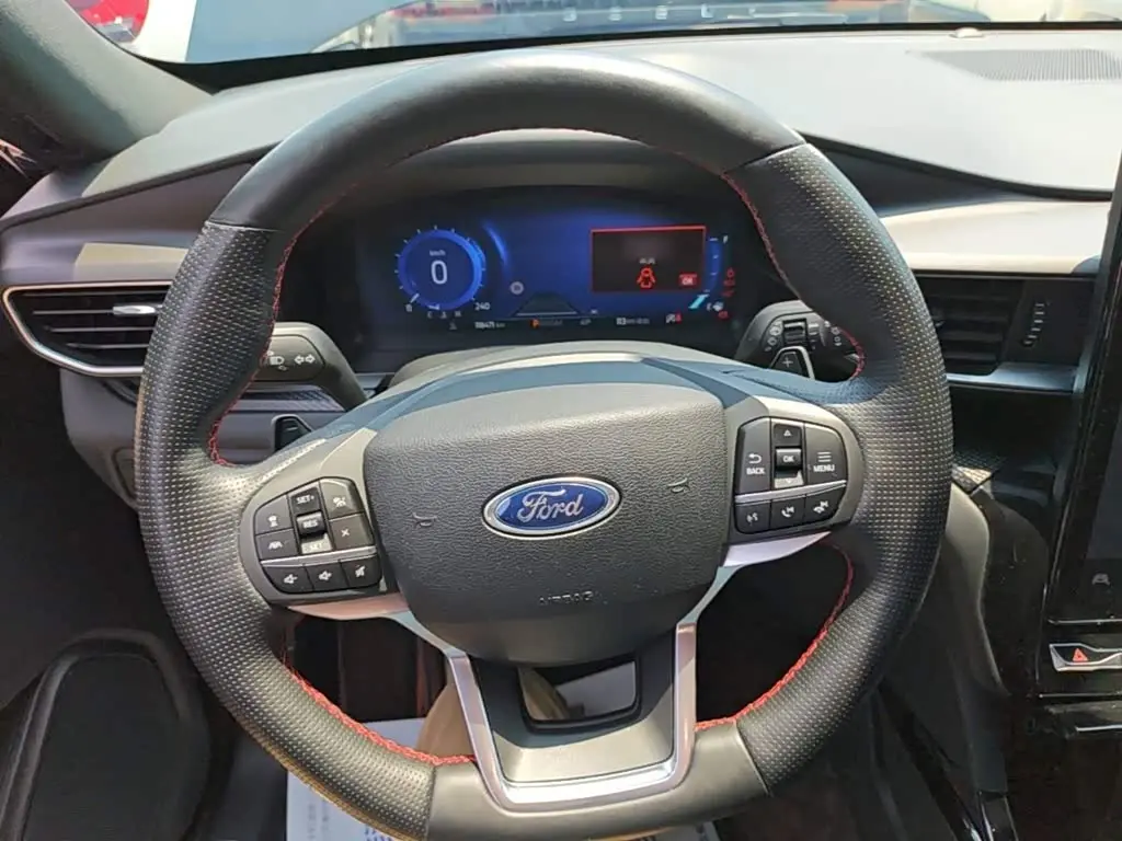 Ford Explorer 2021 — Şəkil 11/20