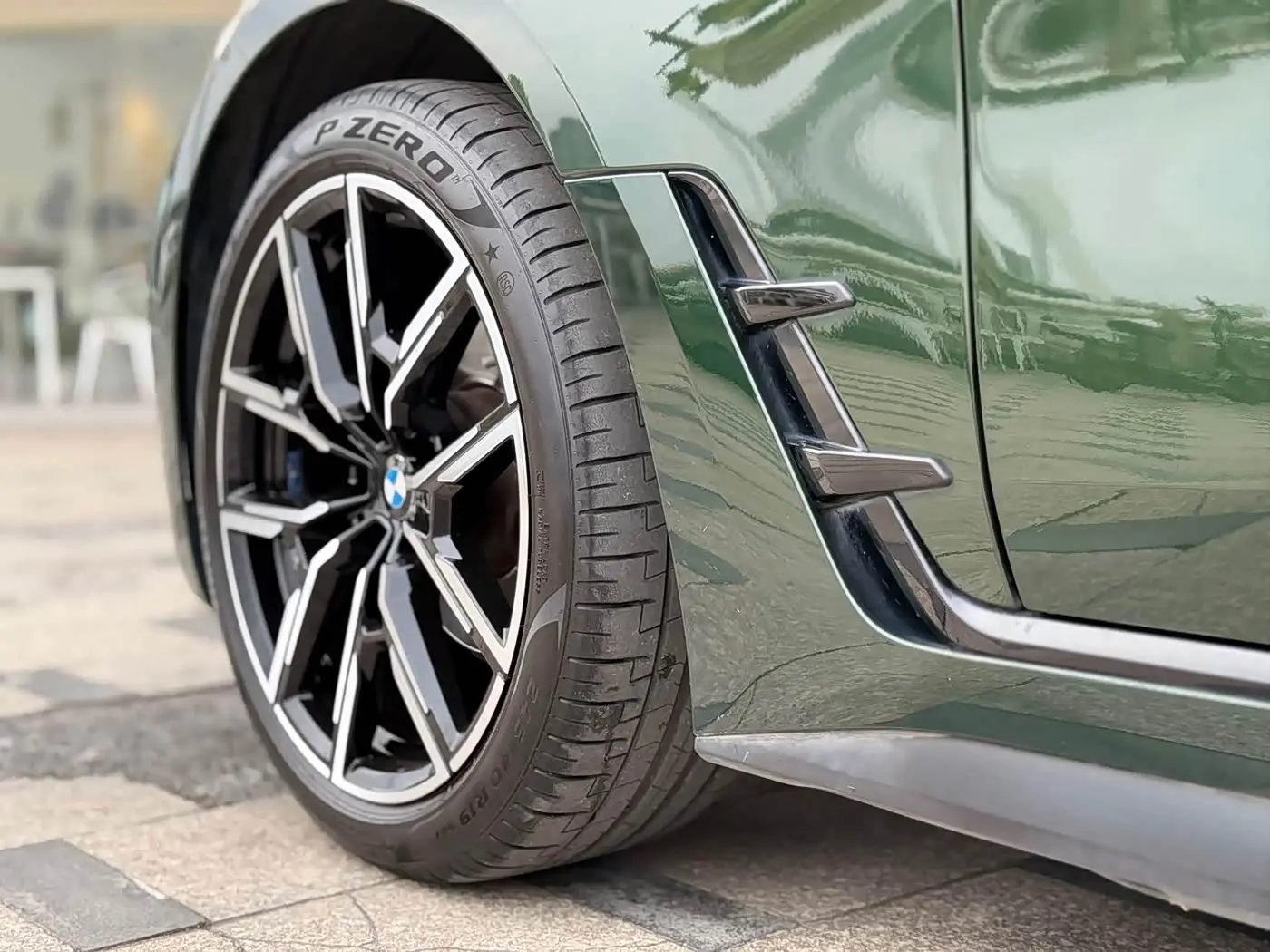 BMW 4 Series 2022 — Photo 18/19