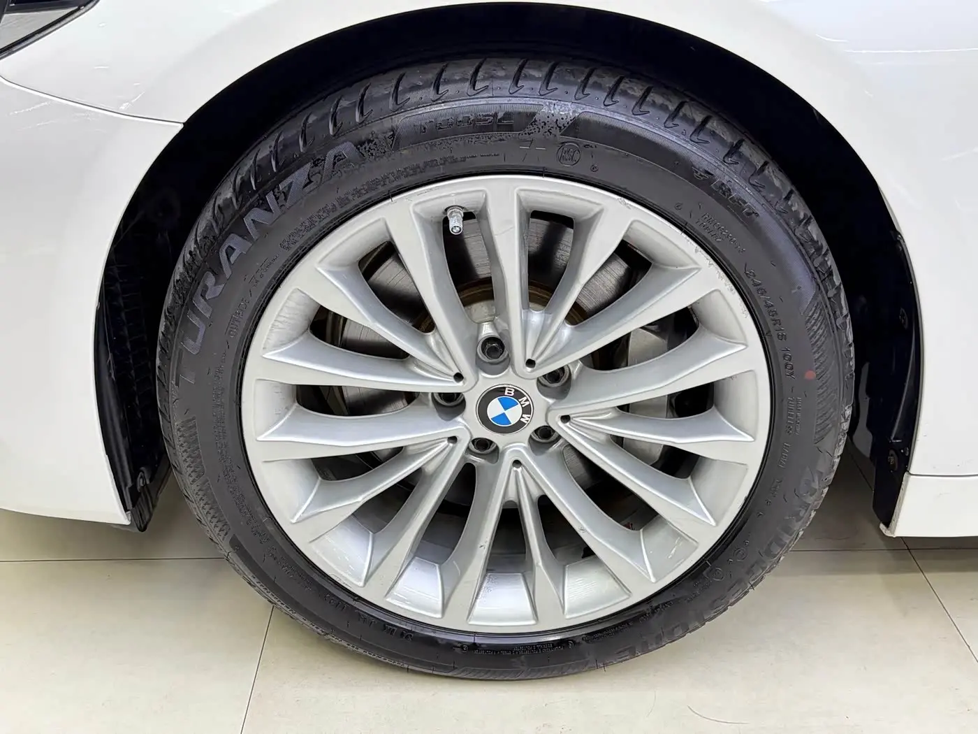 BMW 5 Series 2020 — Фото 10/20