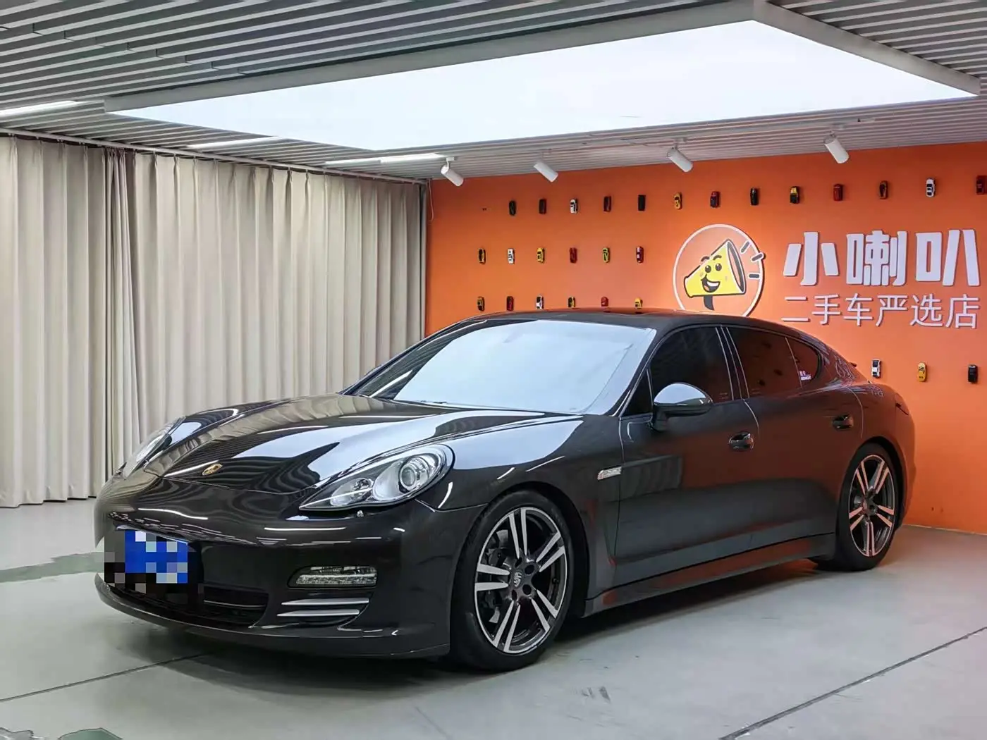 Porsche Panamera 2012 — Photo 1/20
