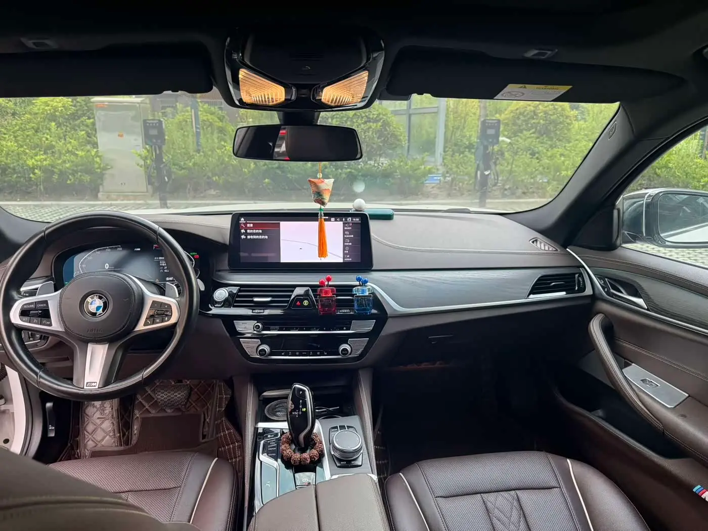 BMW 5 Series 2021 — Photo 3/10