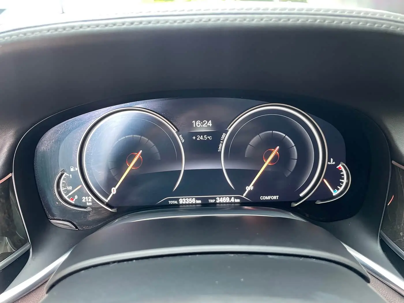 BMW 7 Series 2016 — Photo 9/17