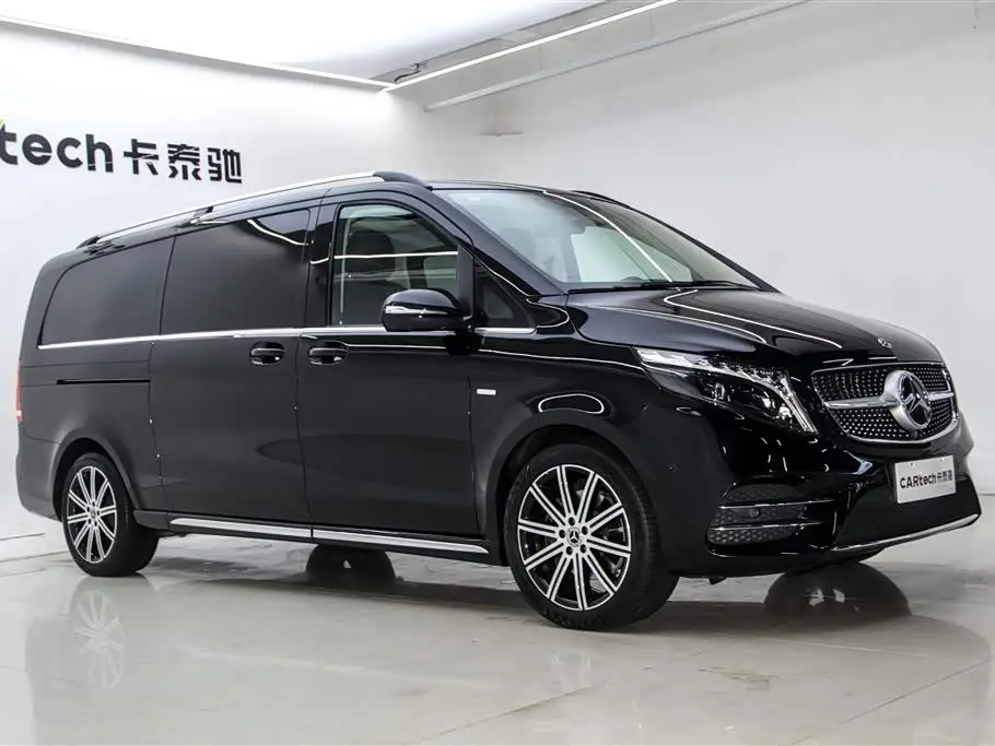 Mercedes-Benz V-Class 2023 — Фото 4/20