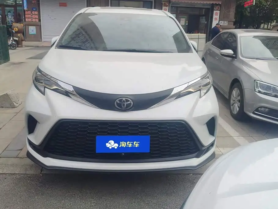 Toyota Granvia, 2025