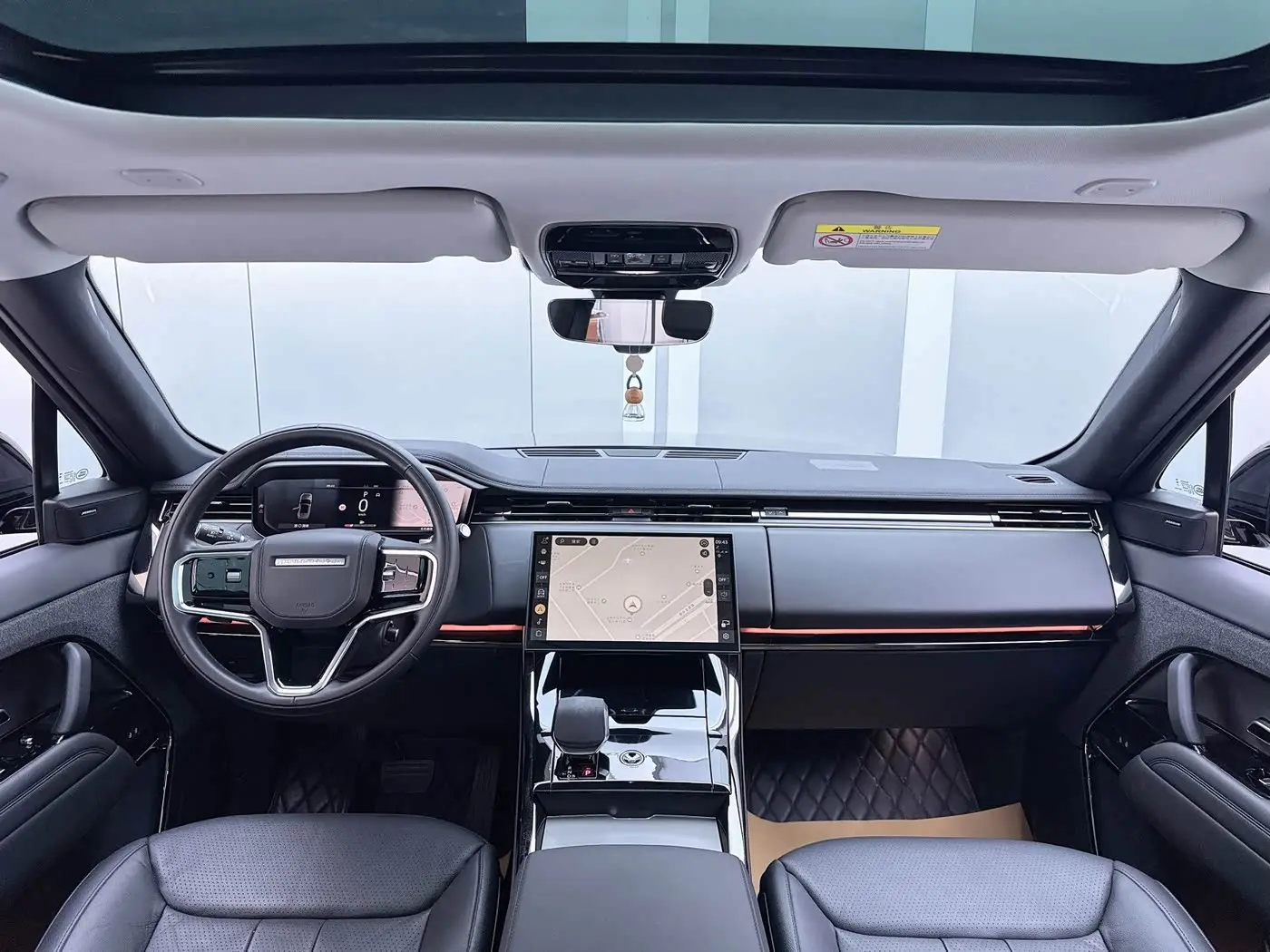 Land Rover Range Rover Sport 2024 — Photo 10/20