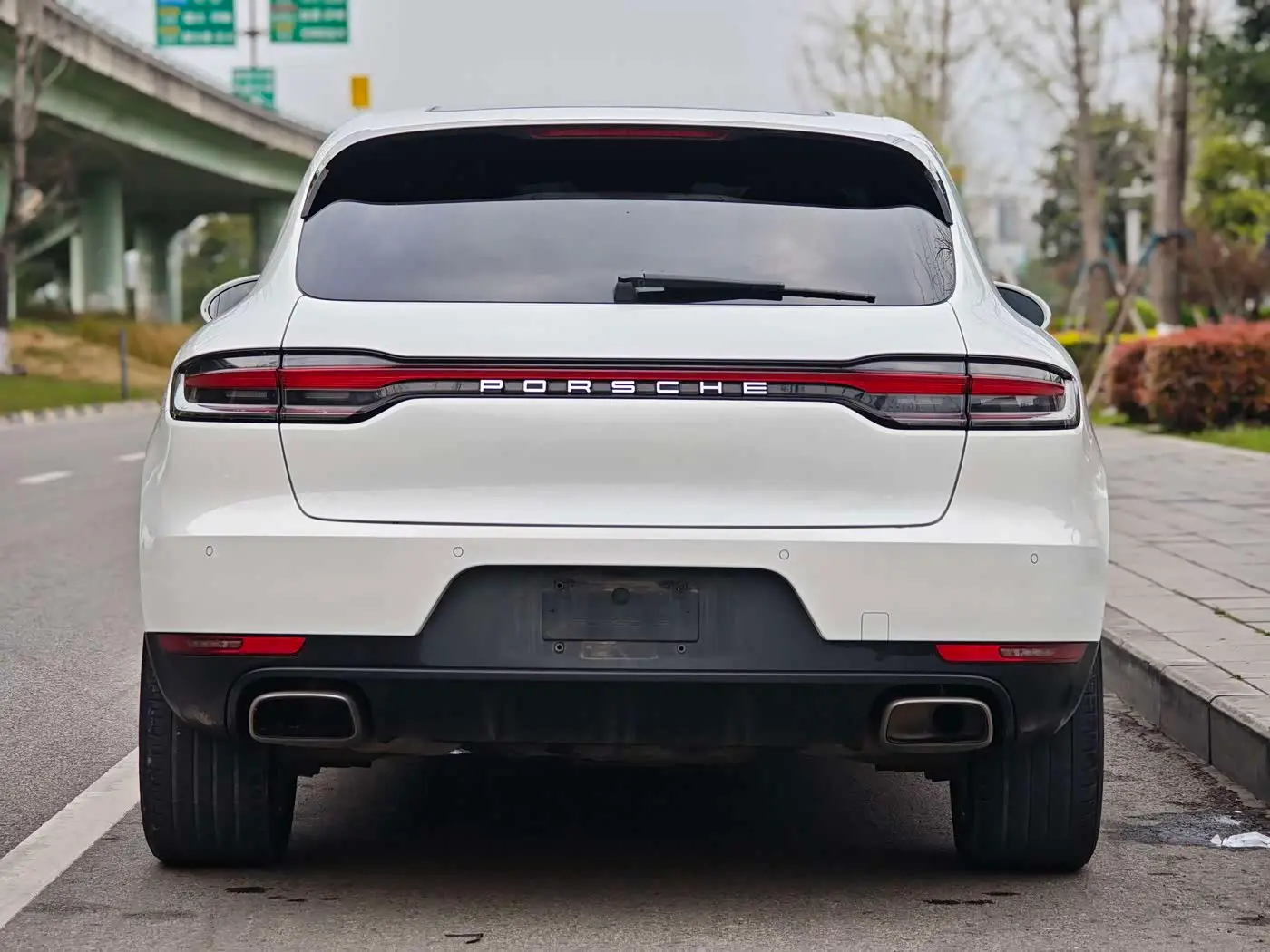 Porsche Macan 2021 — Фото 4/16