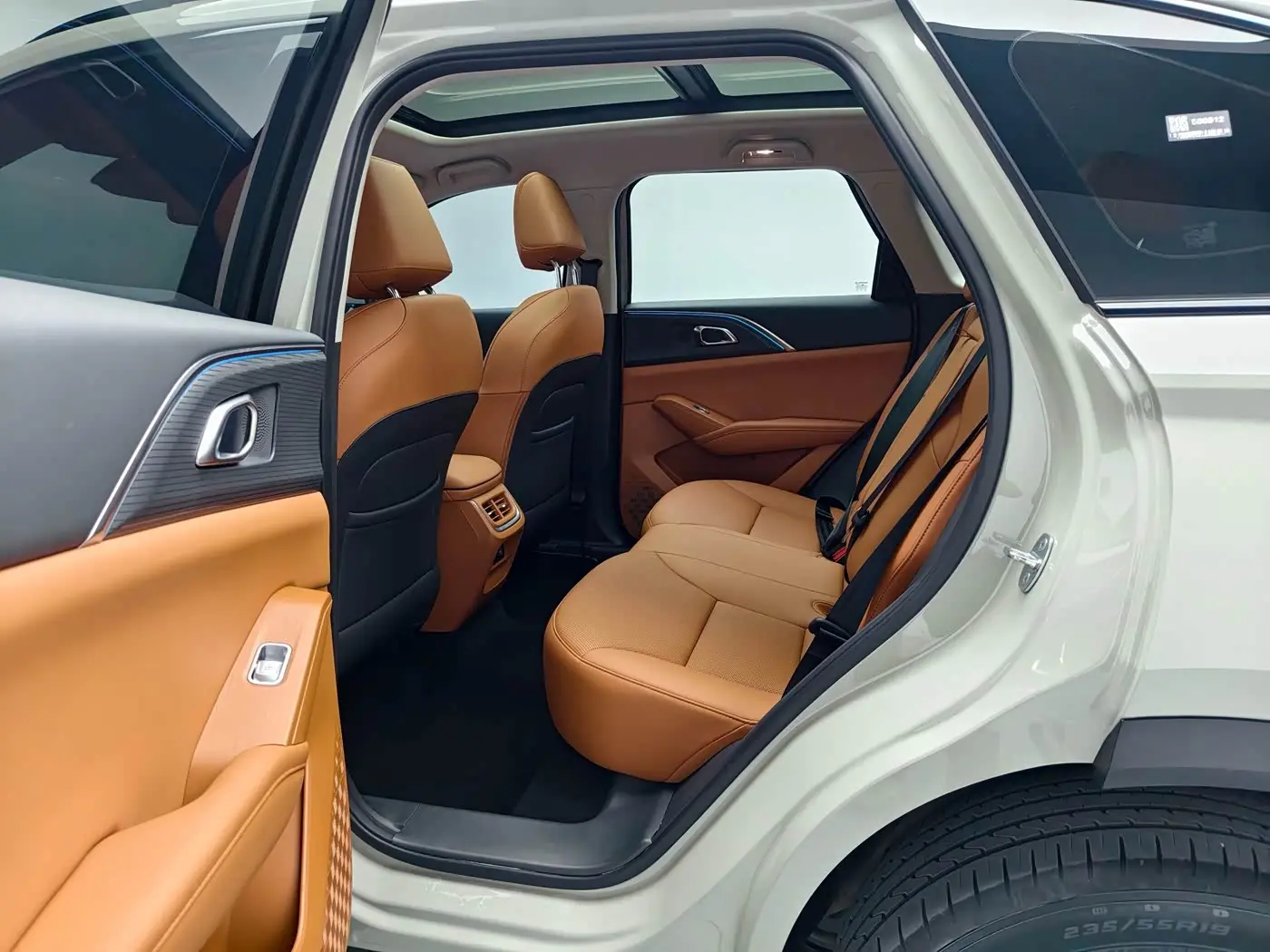 Haval Xiaolong MAX 2025 — Фото 16/18