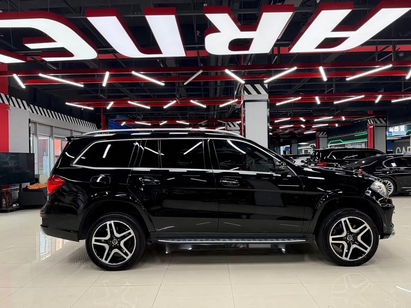 Mercedes-Benz GL-Class 2013 — Photo 8/20
