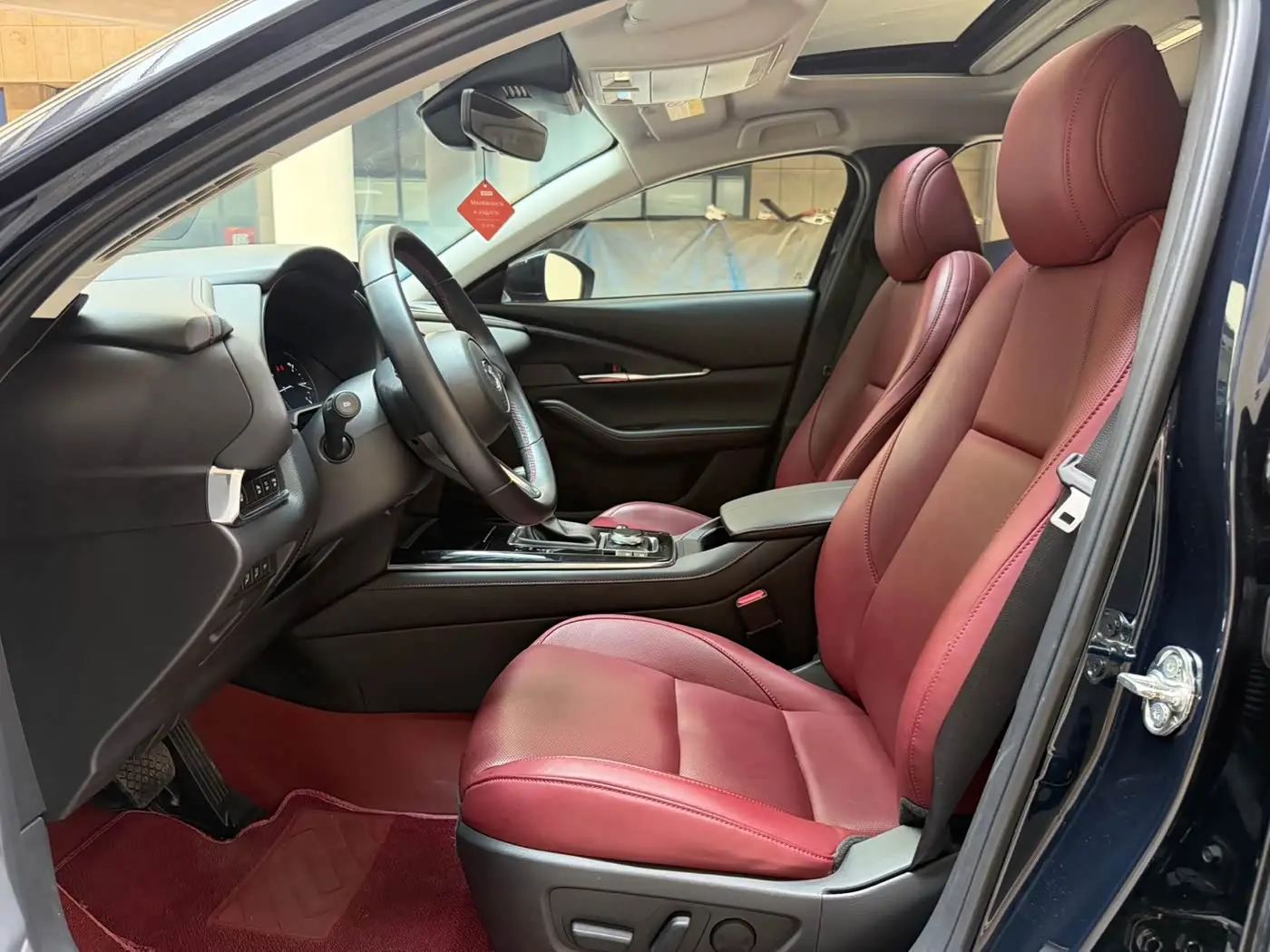 Mazda CX-30 2023 — Photo 9/20