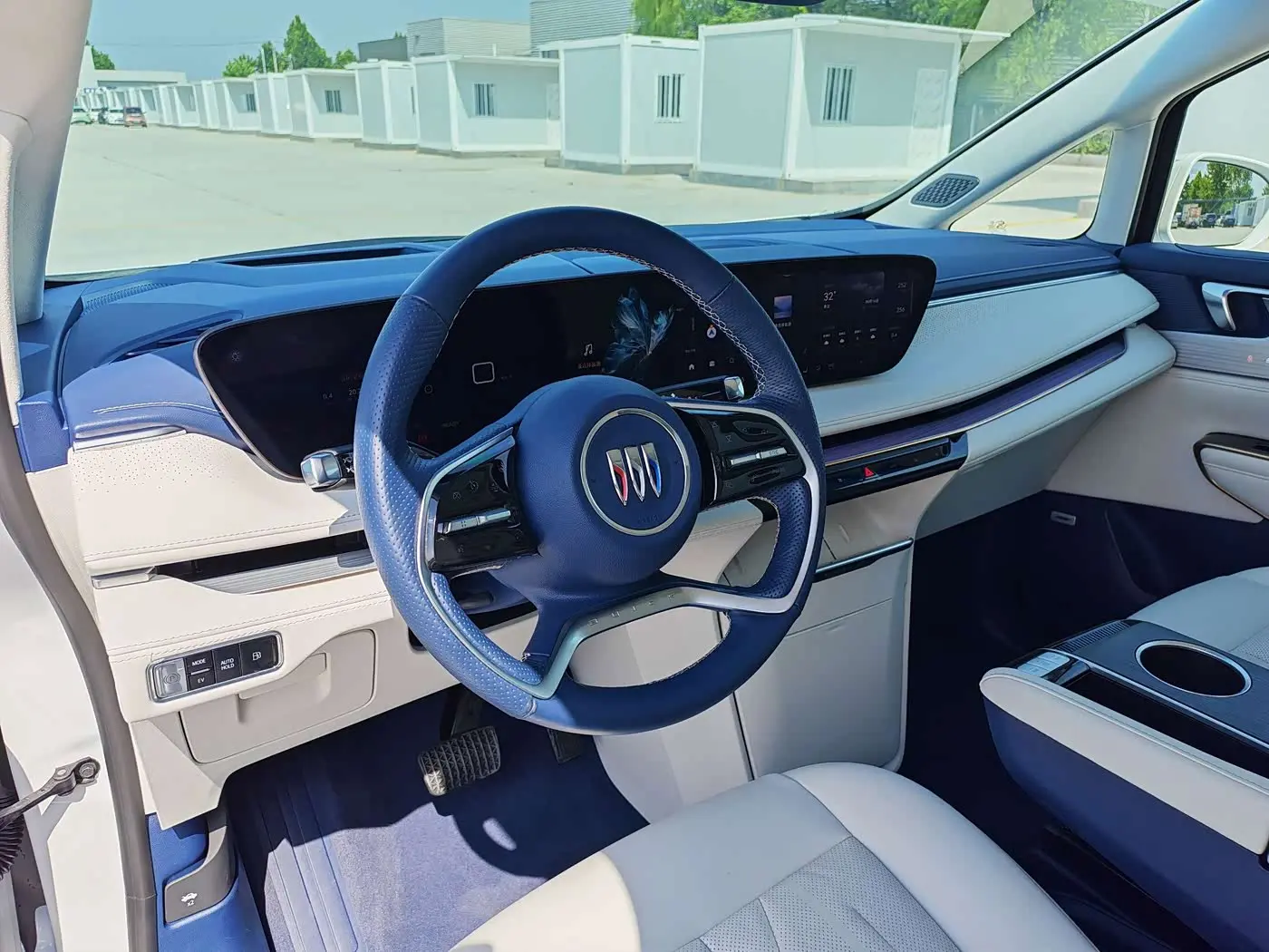 Buick GL8 New Energy 2025 — ფოტო 9/13