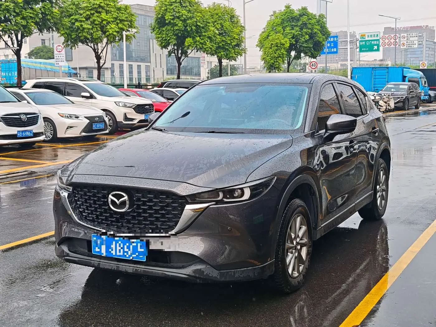 Mazda CX-5 2024 — Фото 1/10