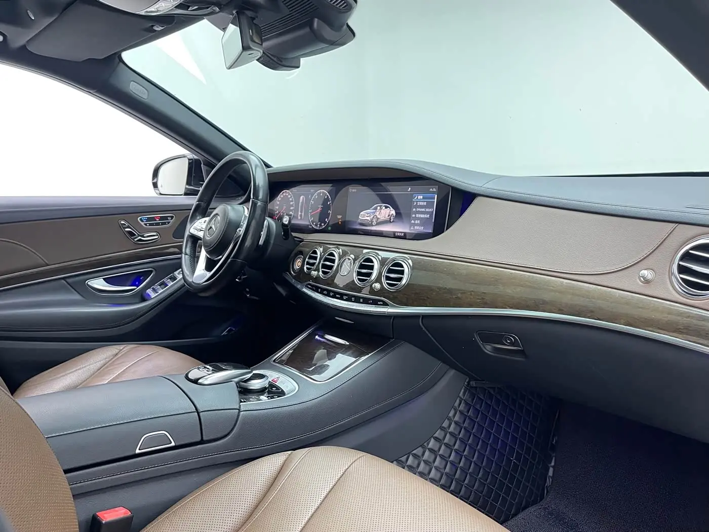 Mercedes-Benz S-Class 2018 — Photo 5/9