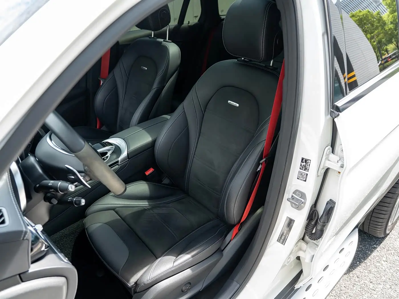 Mercedes-Benz GLC AMG 2020 — Фото 10/20