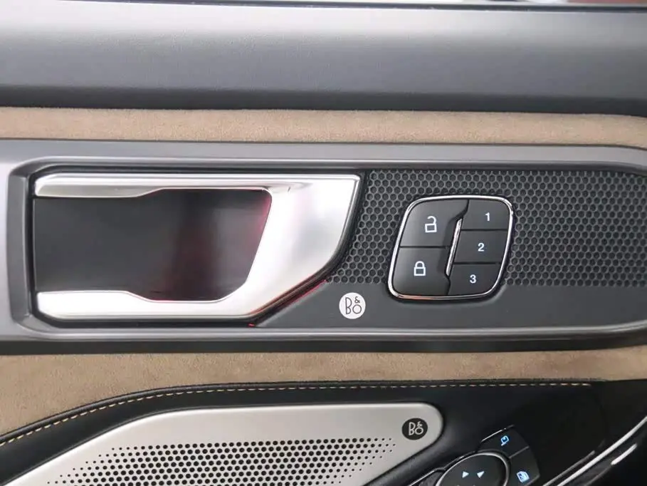 Ford Explorer 2024 — Şəkil 20/20