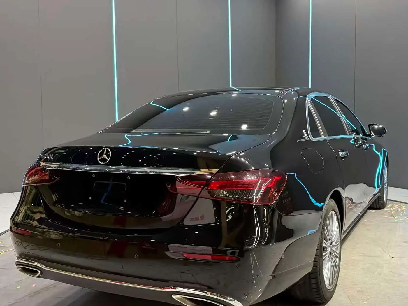 Mercedes-Benz E-Class 2022 — Фото 6/12