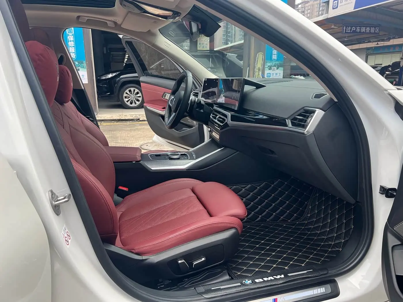 BMW 3 Series 2024 — Photo 6/20