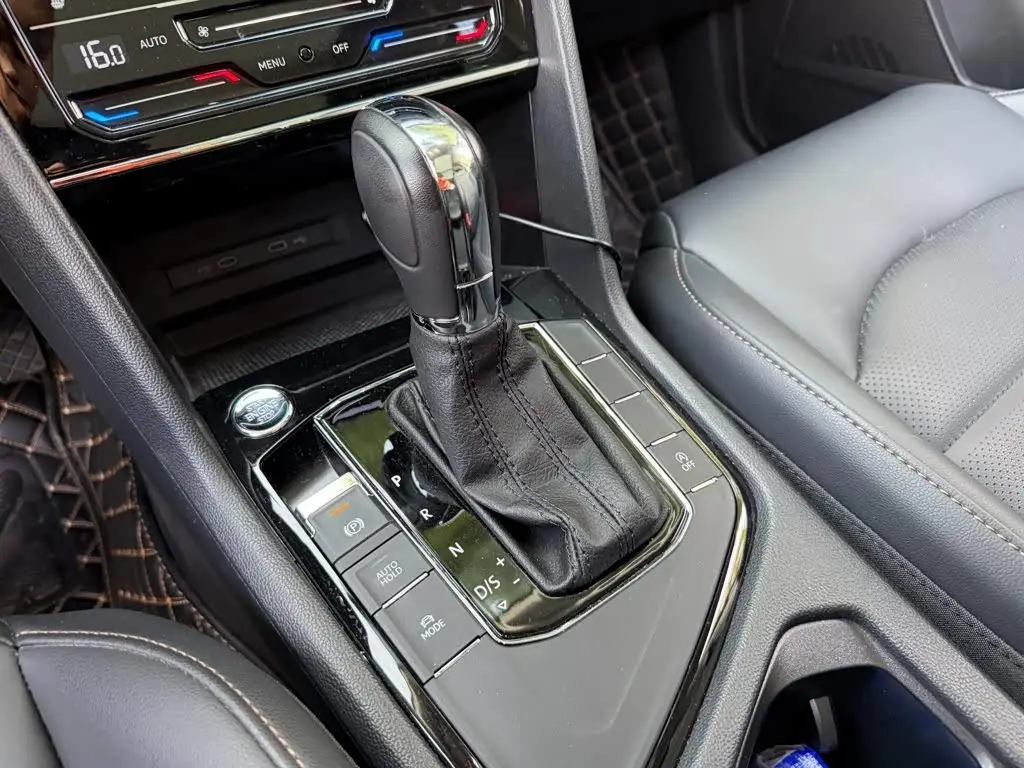 Volkswagen Tharu 2022 — Photo 9/14