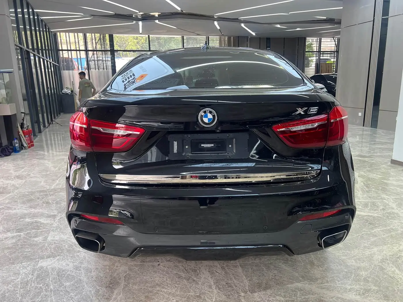 BMW X6 2019 — Photo 11/12