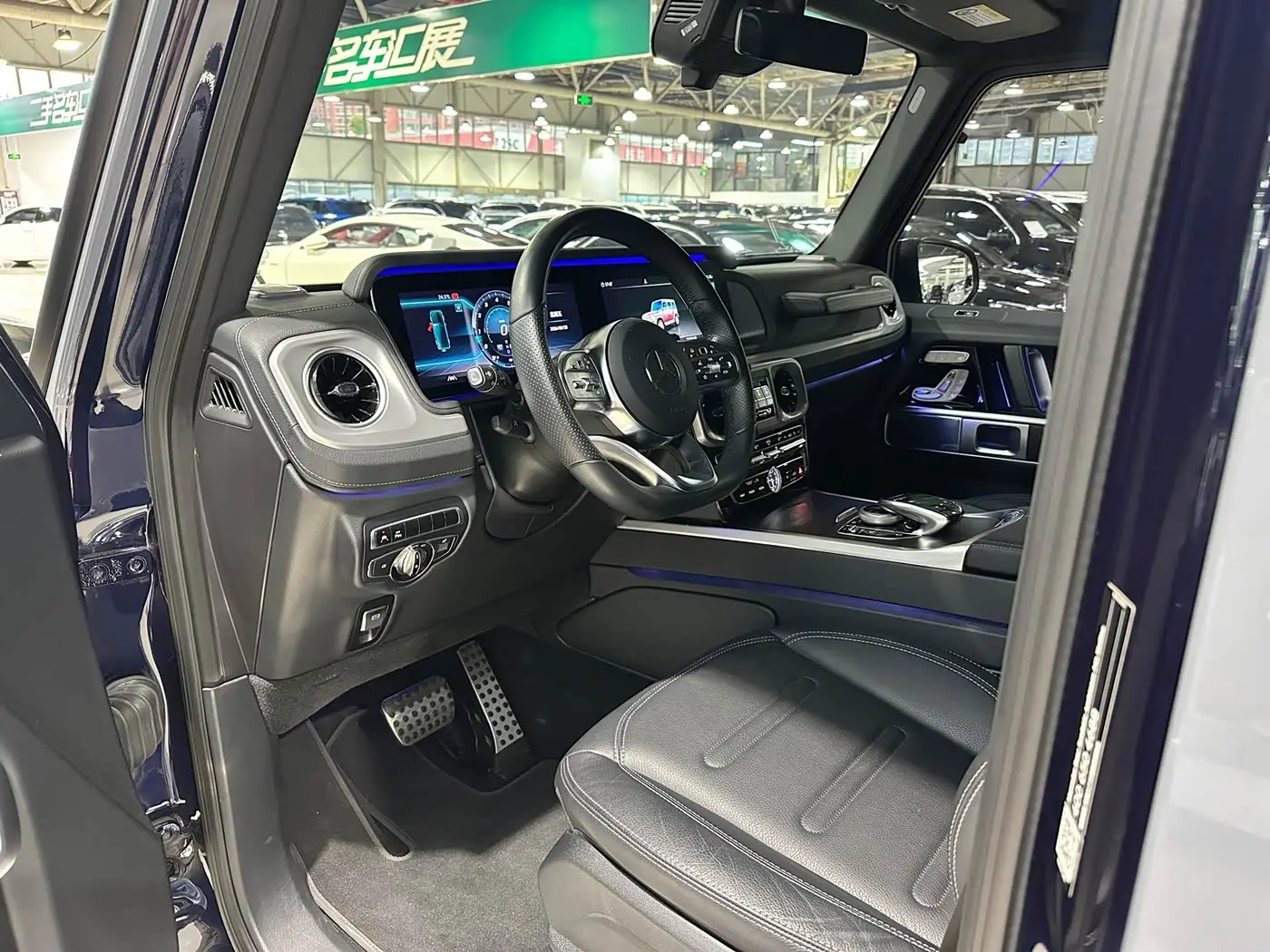 Mercedes-Benz G-Class 2023 — Фото 8/20