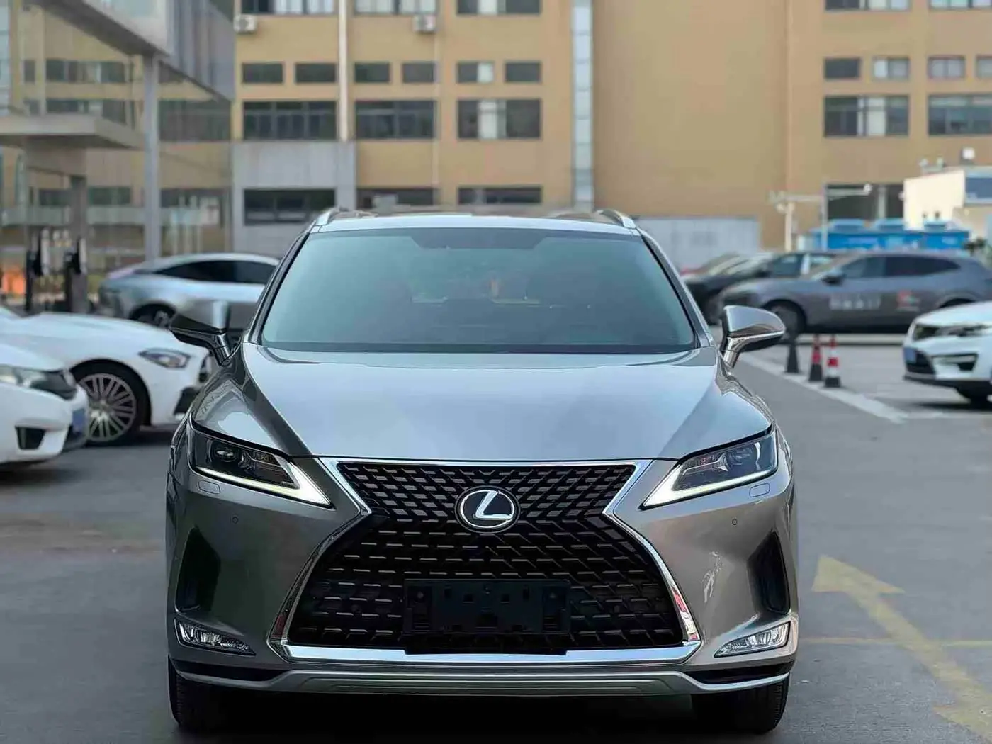 Lexus RX 2021 — Şəkil 2/9