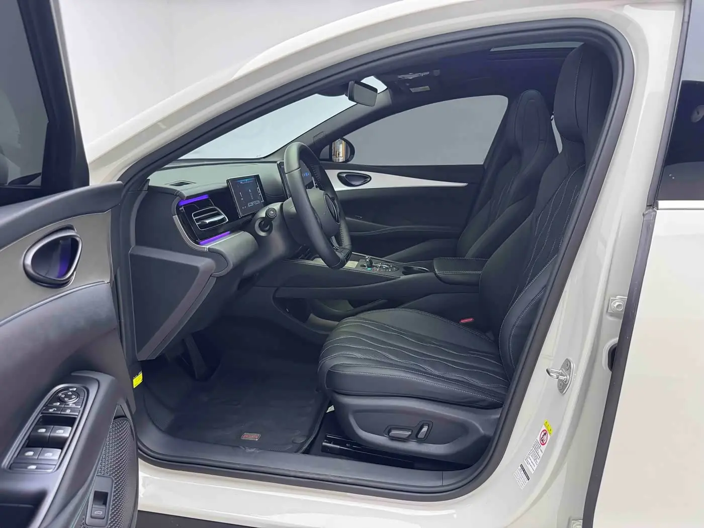 BYD Seal 06 New Energy 2024 — Фото 8/16