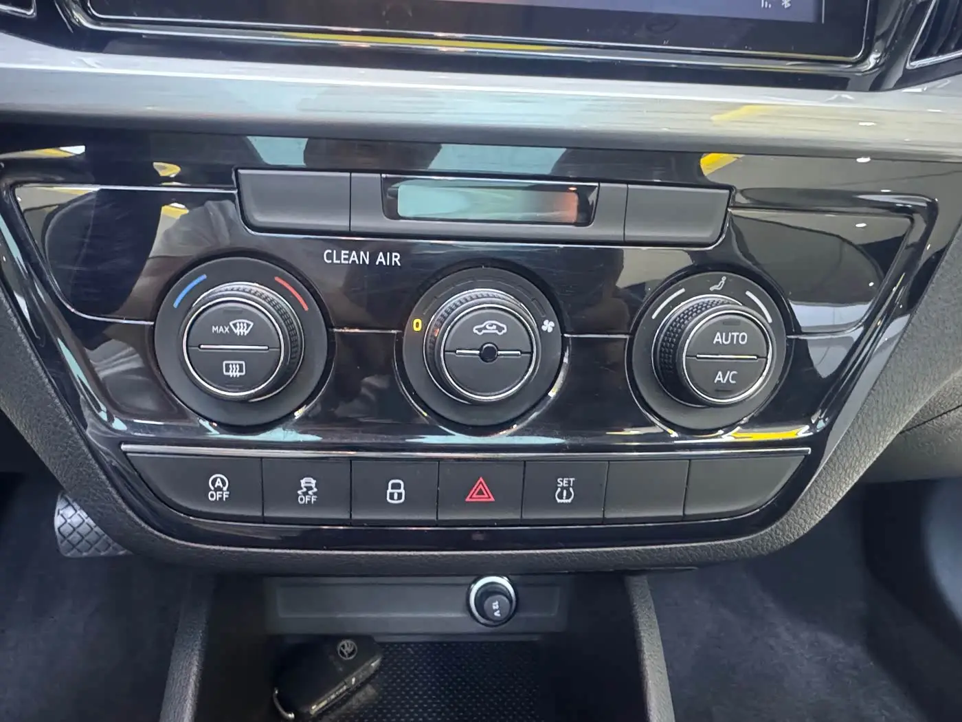 Škoda Kamiq 2023 — Photo 12/20