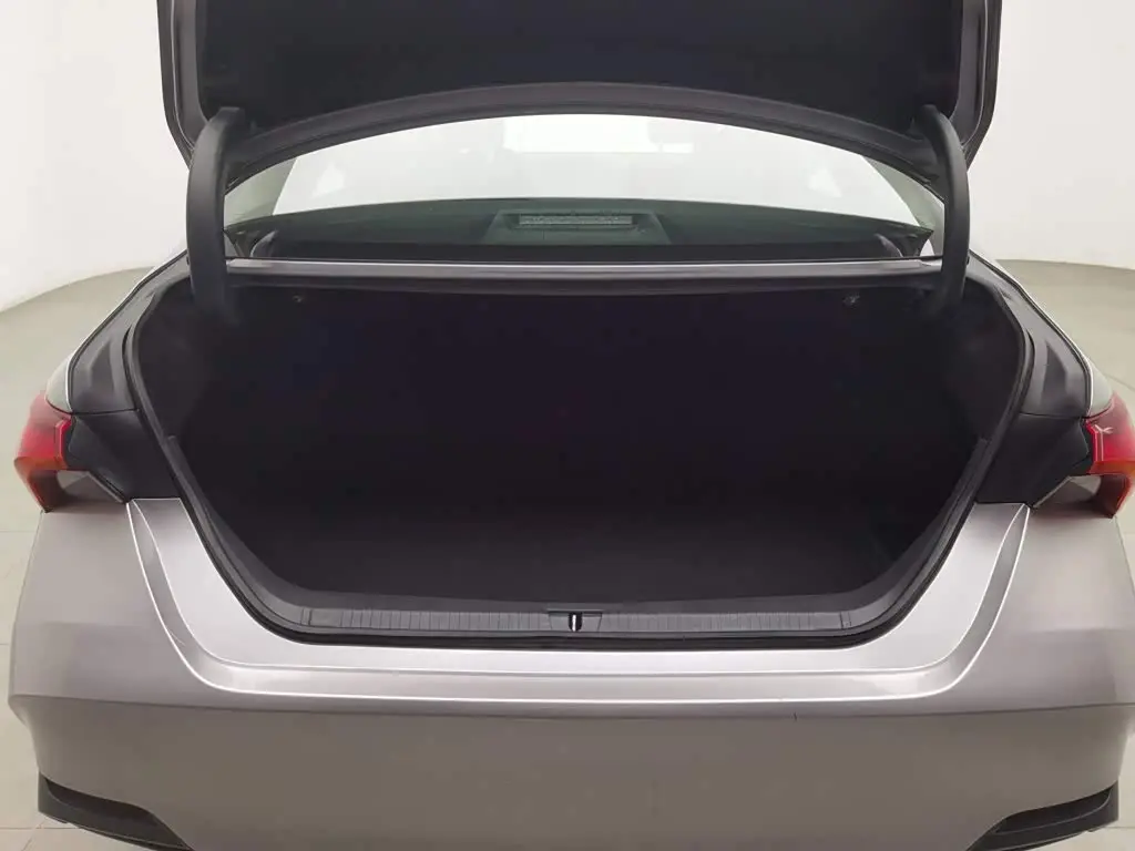 Toyota Avalon 2021 — Photo 16/20