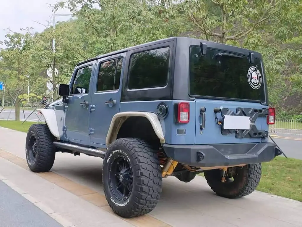 Jeep Wrangler 2014 — Фото 7/9