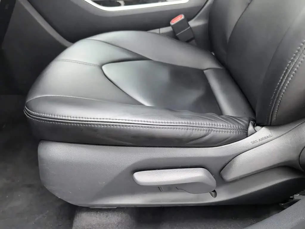 Toyota Highlander 2022 — ფოტო 20/20