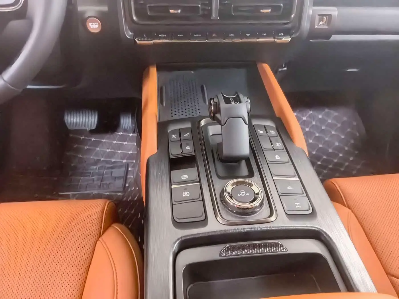 Haval H9 2025 — Photo 10/13