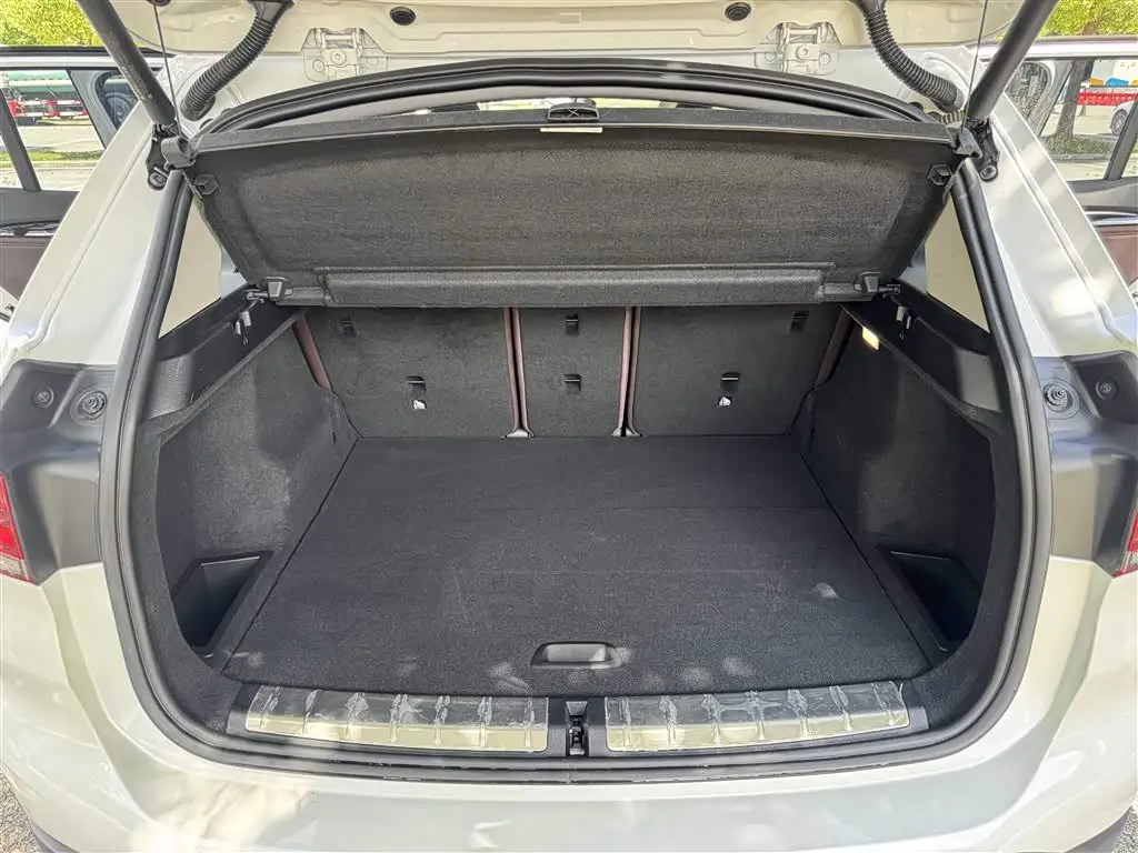 BMW X1 2022 — Photo 19/20