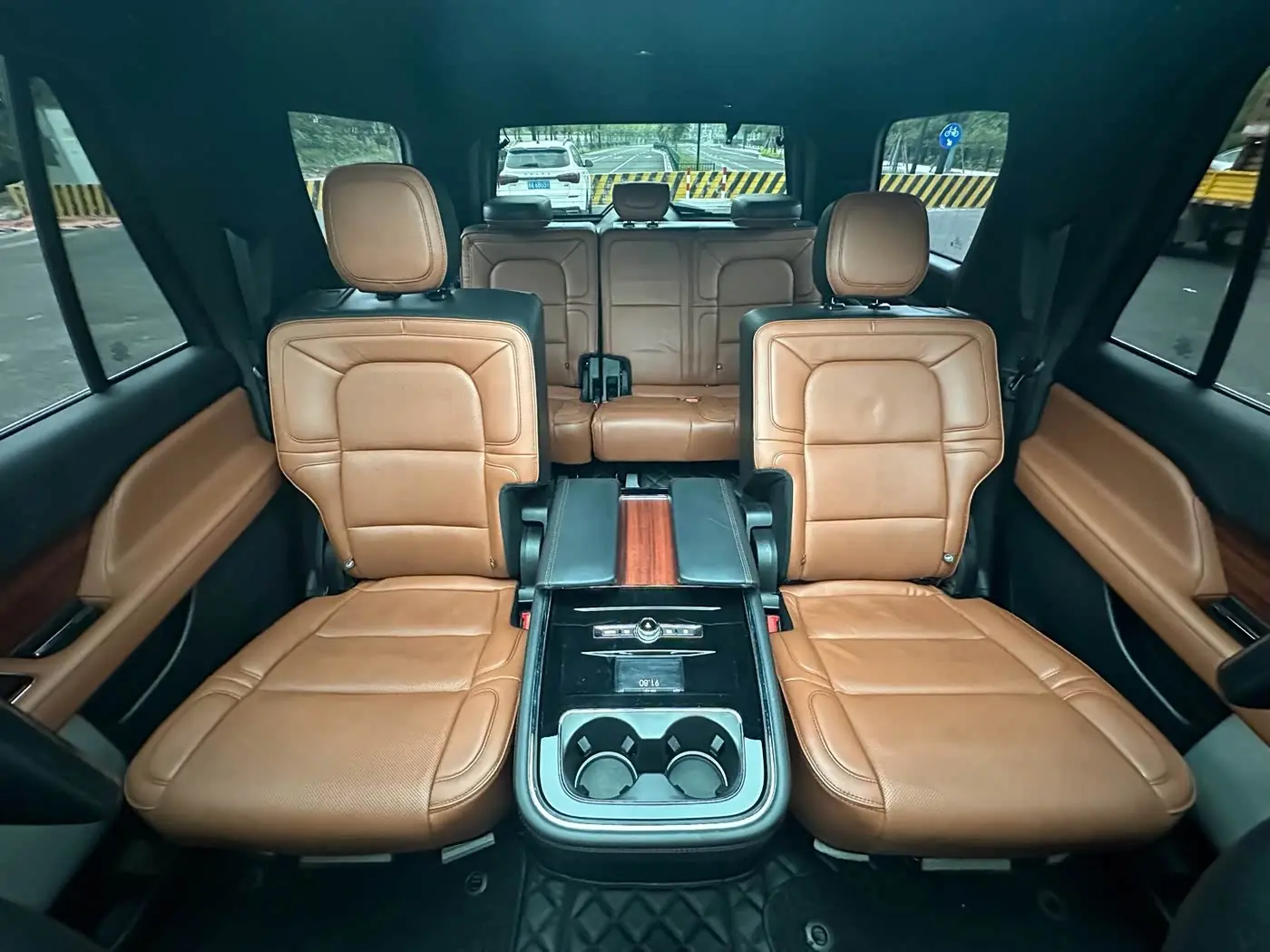 Lincoln Navigator 2020 — Фото 12/18
