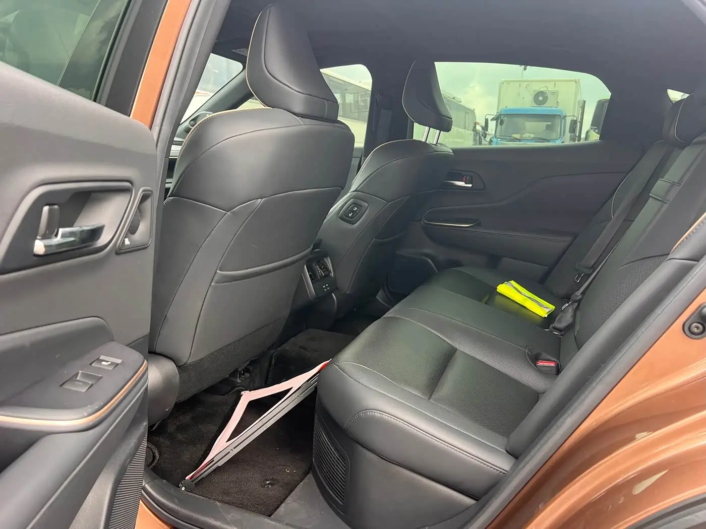 Toyota Crown SportCross 2024 — Photo 8/15