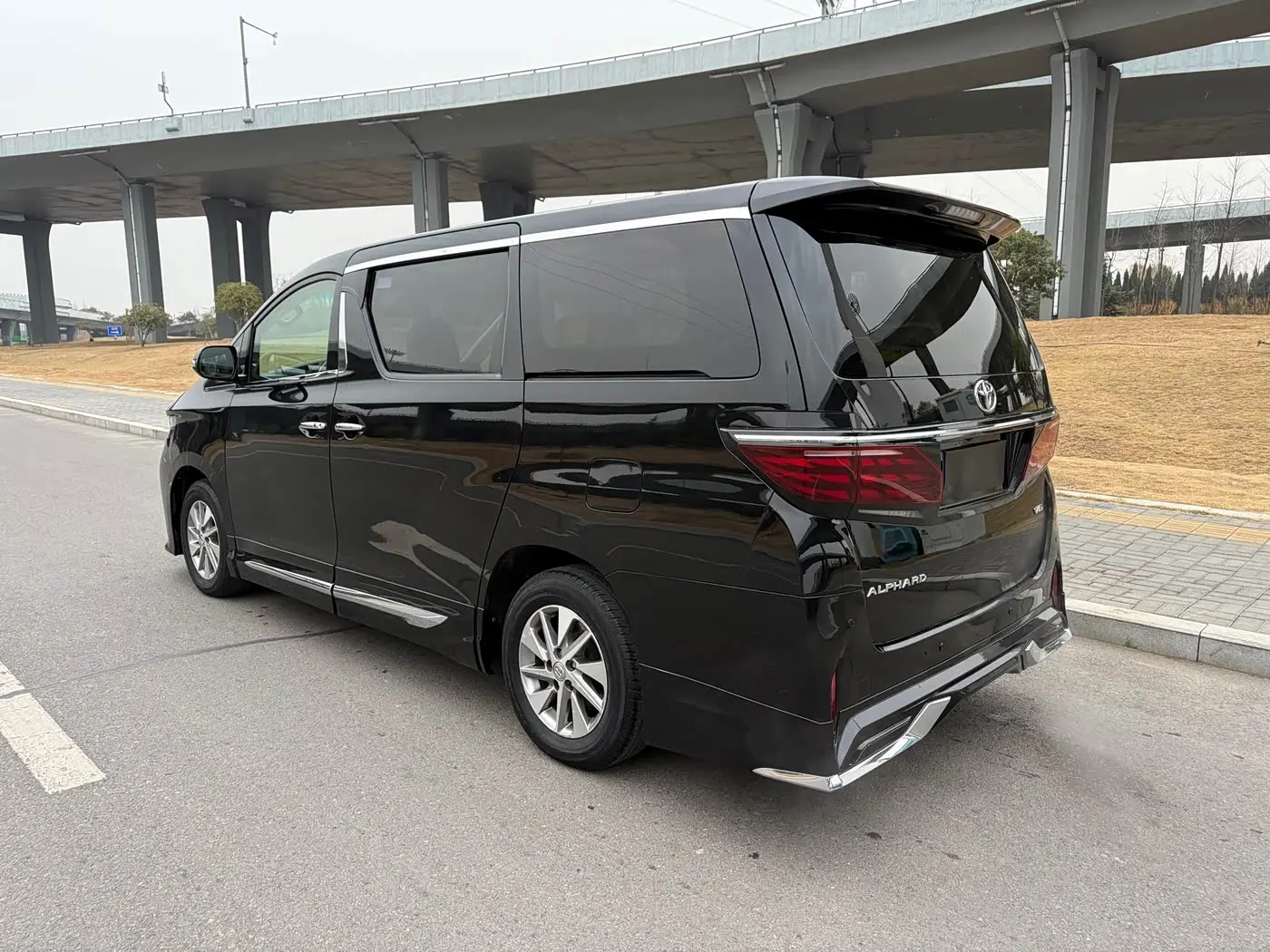 Toyota Alphard 2014 — Фото 9/9