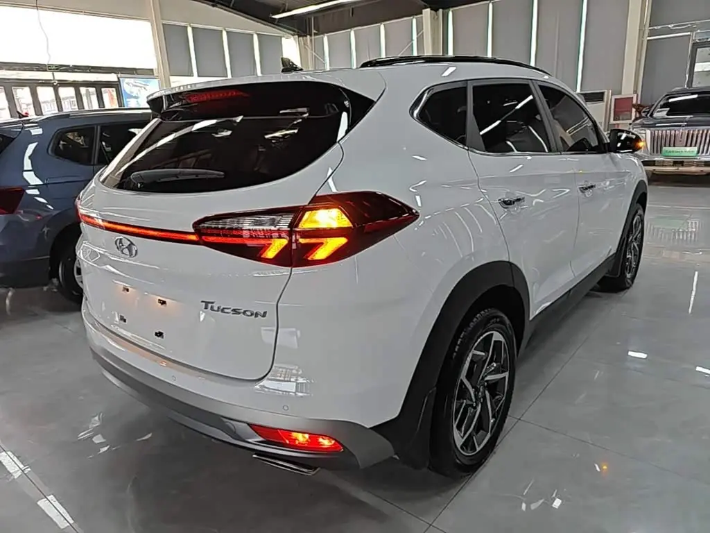 Hyundai Tucson 2020 — Фото 7/20