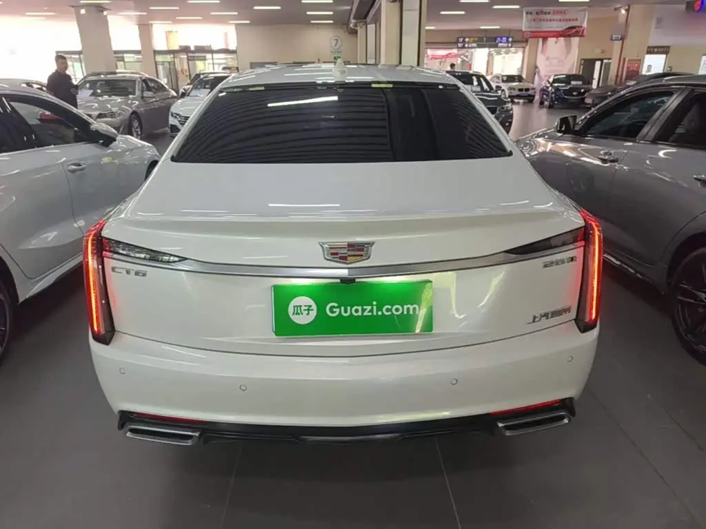 Cadillac CT6 2026 — Photo 6/20