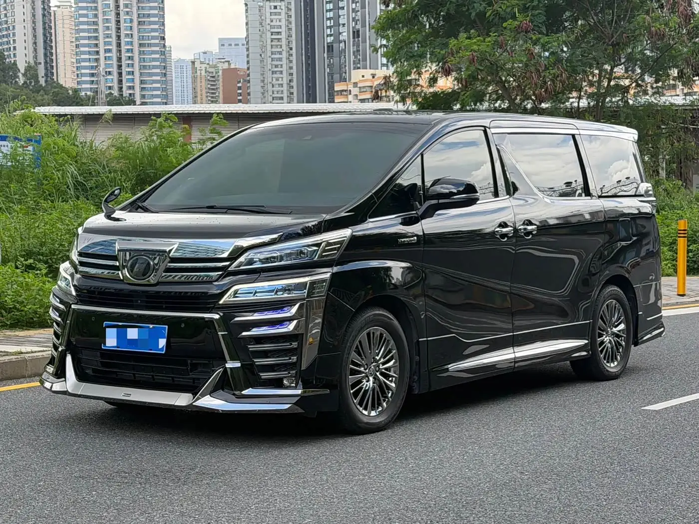 Toyota Vellfire, 2021
