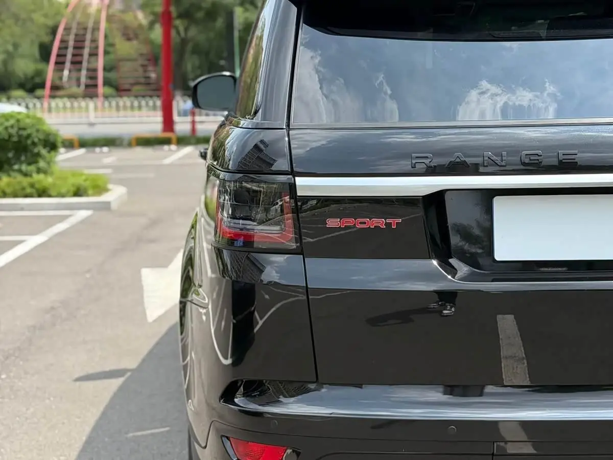 Land Rover Range Rover Sport 2014 — Фото 14/18