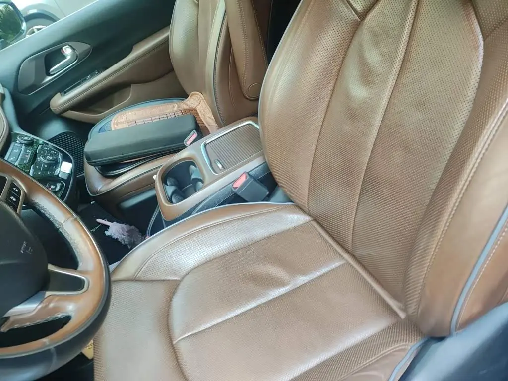 Chrysler Grand Voyager 2018 — Şəkil 11/20