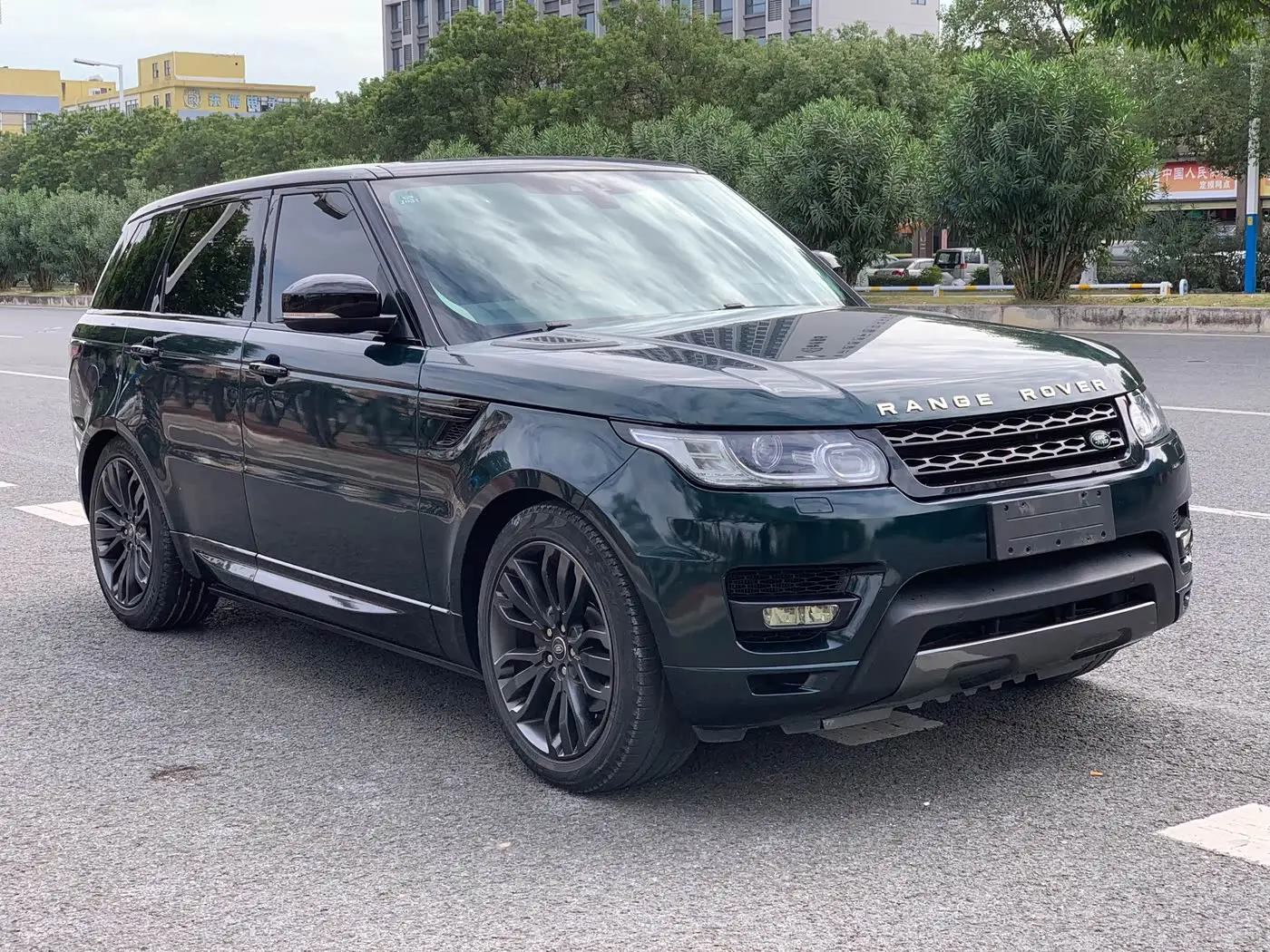 Land Rover Range Rover Sport 2017 — Photo 3/20