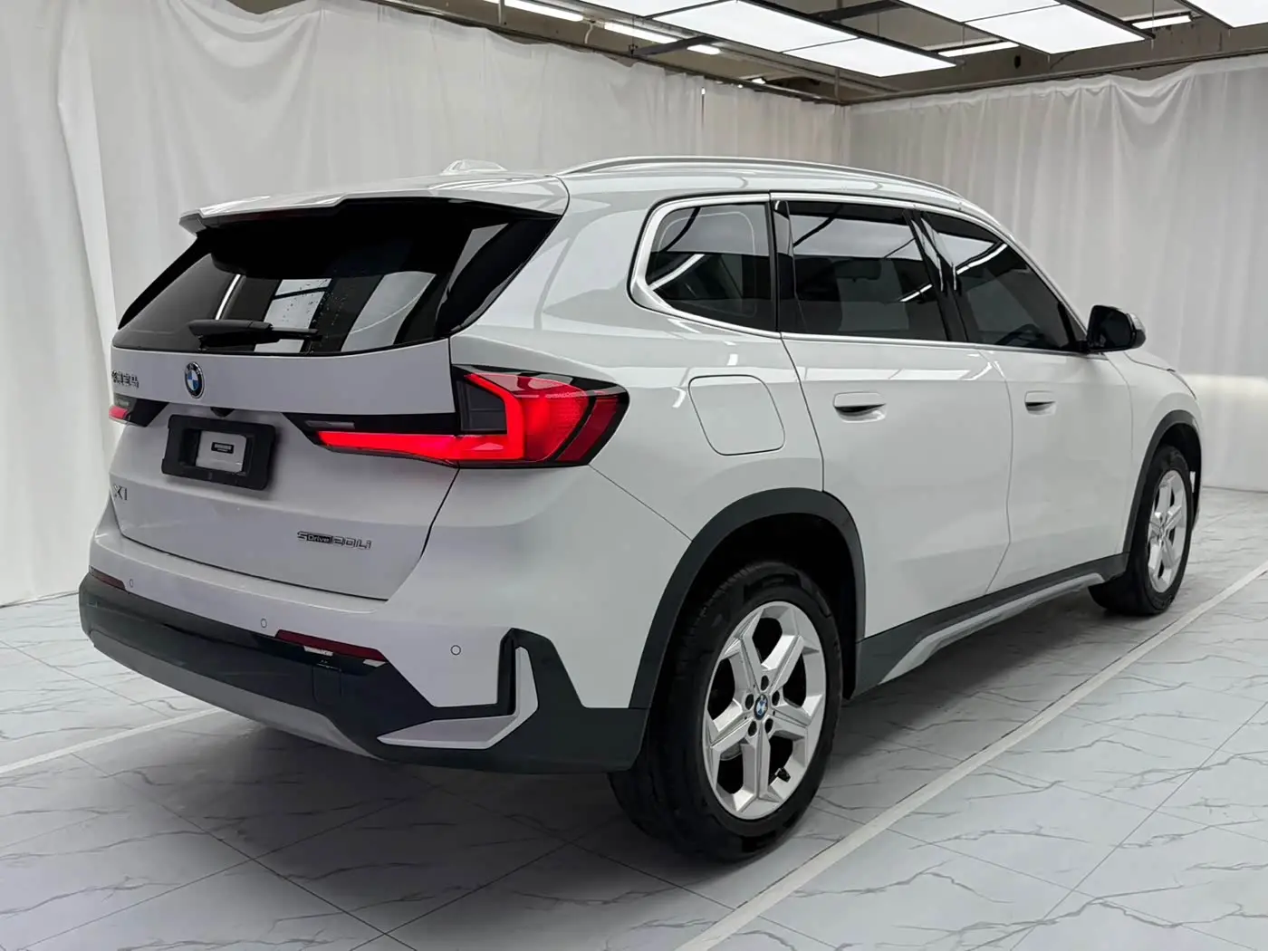 BMW X1 2023 — Фото 6/13