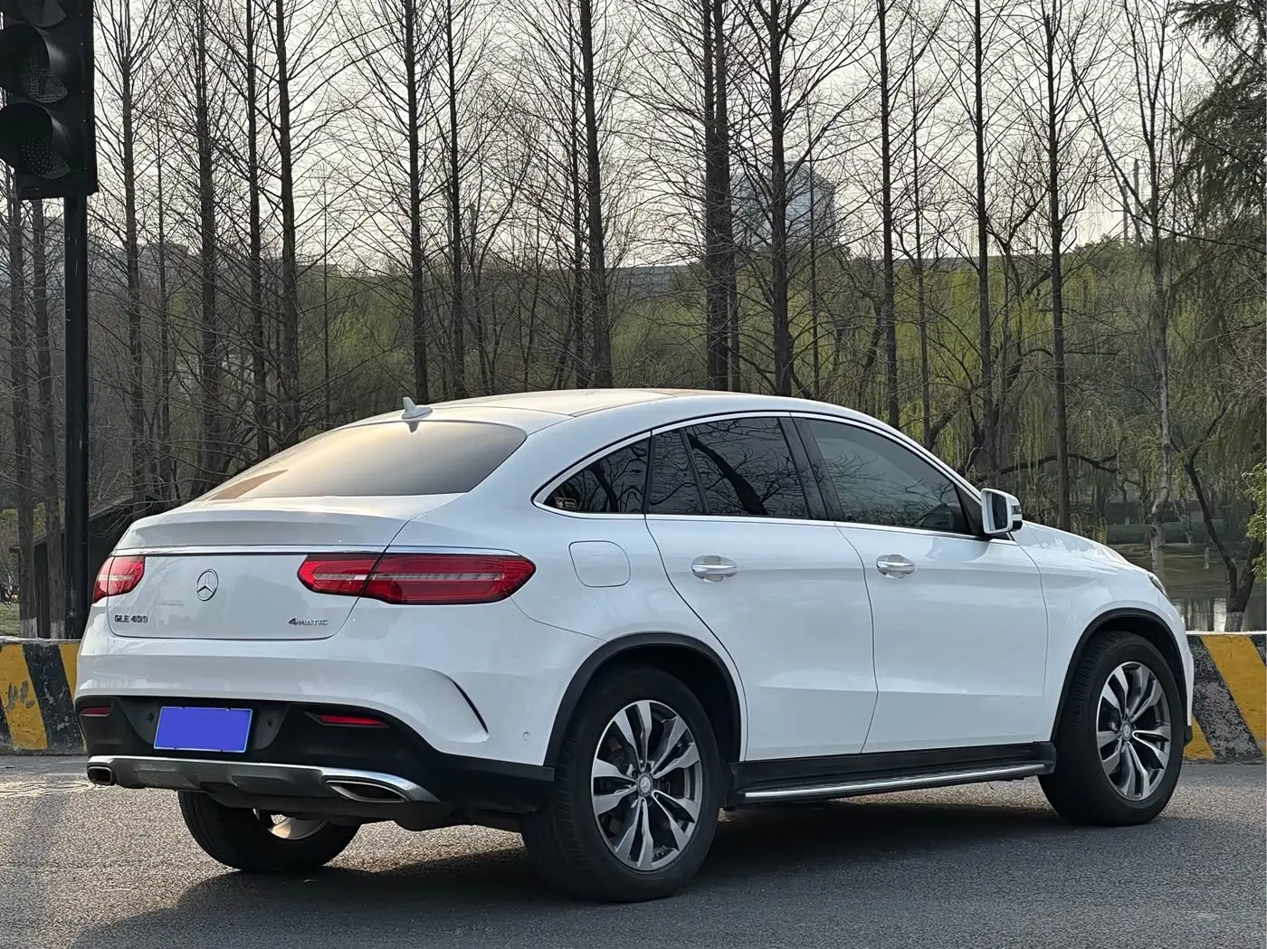 Mercedes-Benz GLE Coupe 2017 — Фото 6/20