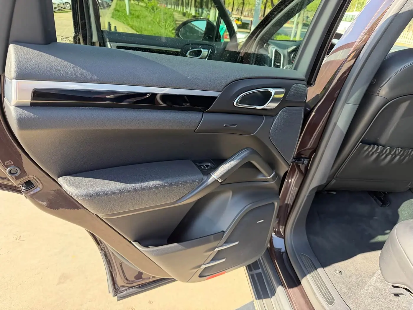 Porsche Cayenne 2017 — Photo 6/12