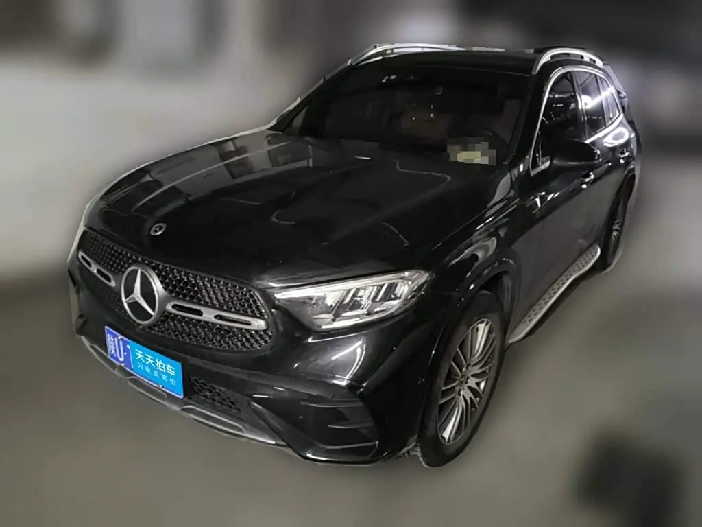 Mercedes-Benz GLC 2023 — Photo 1/13