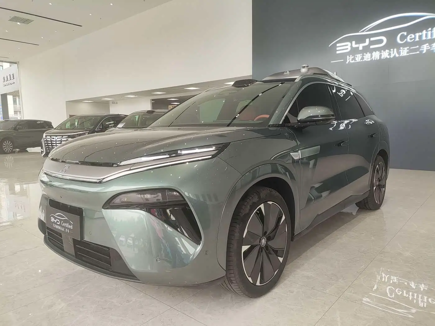 BYD Tang L, 2025
