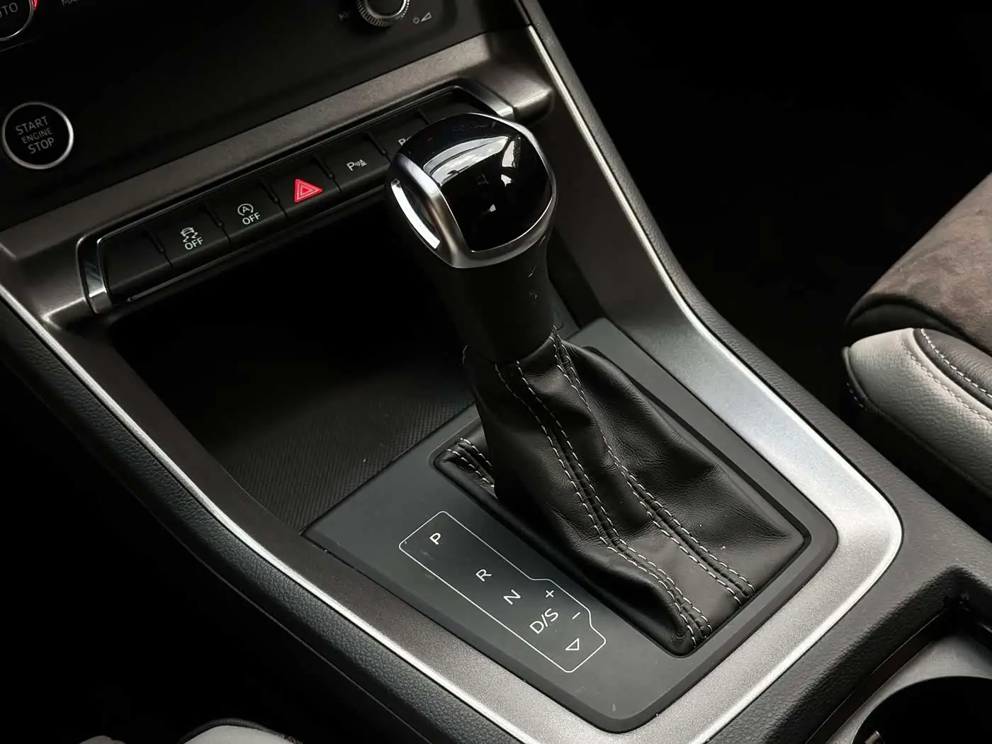 Audi Q3 2022 — Photo 8/12