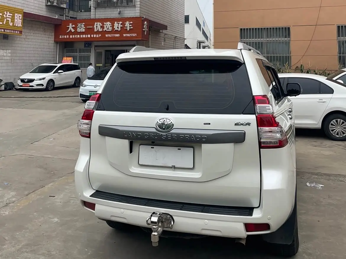 Toyota Prado 2016 — Фото 4/15