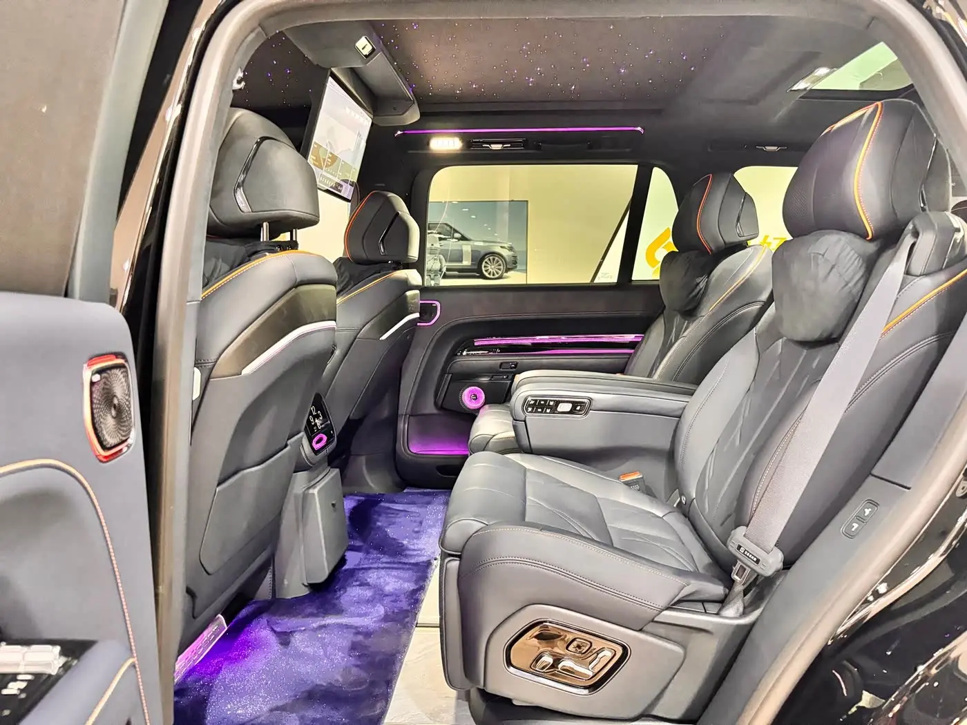 ZEEKR 9X 2026 — Photo 15/20